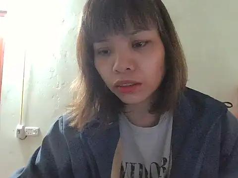 Angela-Eira online show from November 2025 09:36:01 PM