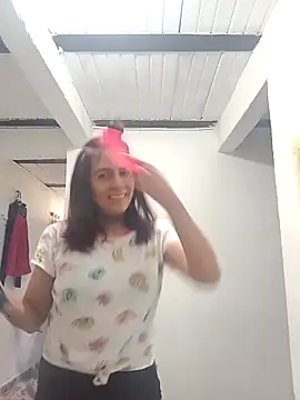 Dakary hot online show from February 2026 07:29:02 PM