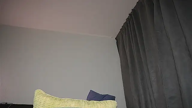 Snapshot of MazzyDoll chatting on January 2025 07:56:01 AM MazzyDoll online show from January 2025 07:56:01 AM