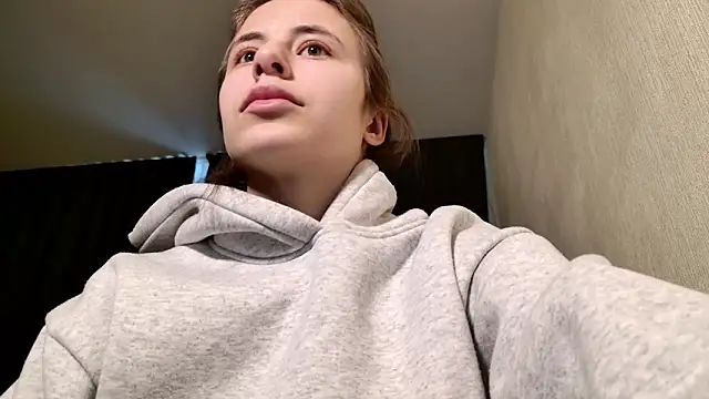 Snapshot of MazzyDoll chatting on February 2025 11:33:01 AM MazzyDoll online show from February 2025 11:33:01 AM