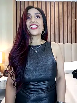 MonicaMoret online show from March 2025 06:22:01 PM