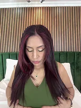 MonicaMoret online show from April 2026 12:20:02 PM