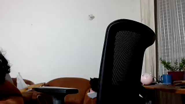 Snapshot of Dahian_XXX chatting on December 2024 02:57:02 AM Dahian XXX online show from December 2024 02:57:02 AM