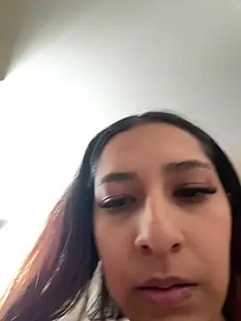 Snapshot of Dahian_XXX chatting on December 2024 05:29:02 PM Dahian XXX online show from December 2024 05:29:02 PM