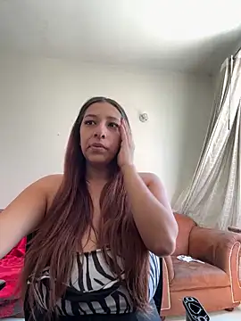 Snapshot of Dahian_XXX chatting on January 2025 04:28:02 PM Dahian XXX online show from January 2025 04:28:02 PM