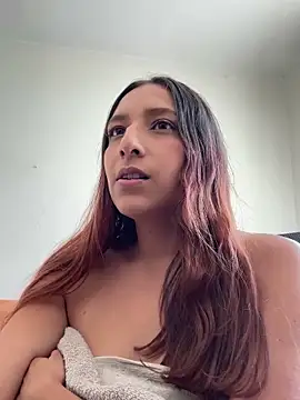 Snapshot of Dahian_XXX chatting on January 2025 07:46:01 PM Dahian XXX online show from January 2025 07:46:01 PM