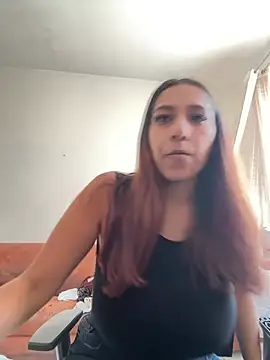 Snapshot of Dahian_XXX chatting on February 2025 04:03:01 PM Dahian XXX online show from February 2025 04:03:01 PM