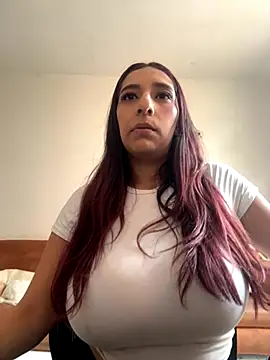 Snapshot of Dahian_XXX chatting on September 2025 08:24:01 PM Dahian XXX online show from September 2025 08:24:01 PM