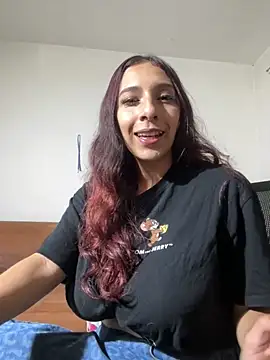 Snapshot of Dahian_XXX chatting on October 2025 03:48:02 AM Dahian XXX online show from October 2025 03:48:02 AM