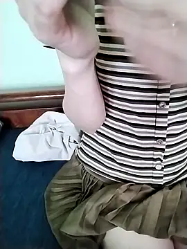 Luxcute286 online show from April 2026 06:14:01 AM