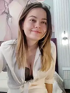 Kelly Cuutie online show from January 2025 04:16:02 AM