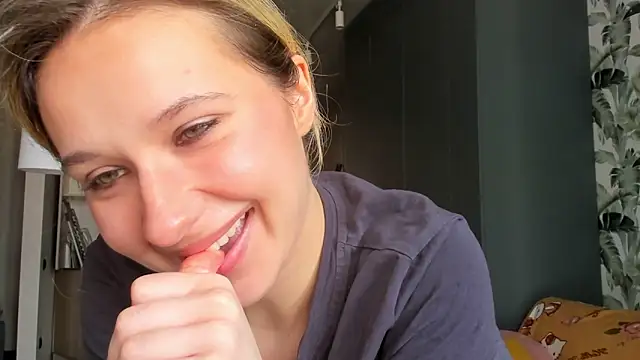 Snapshot of Lilith_lutherlow chatting on April 2026 10:09:02 AM Lilith lutherlow online show from April 2026 10:09:02 AM