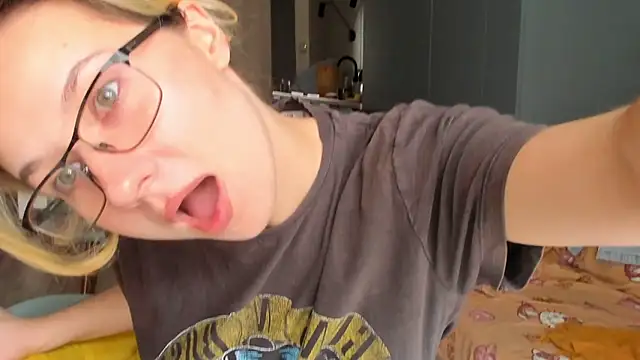 Snapshot of Lilith_lutherlow chatting on April 2026 02:13:02 PM Lilith lutherlow online show from April 2026 02:13:02 PM