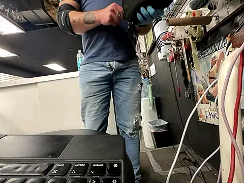 Snapshot of RawRyder8 chatting on January 2026 03:01:02 AM RawRyder8 online show from January 2026 03:01:02 AM