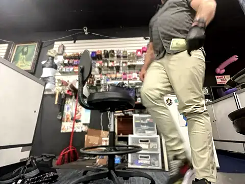 Snapshot of RawRyder8 chatting on March 2026 03:23:01 AM RawRyder8 online show from March 2026 03:23:01 AM