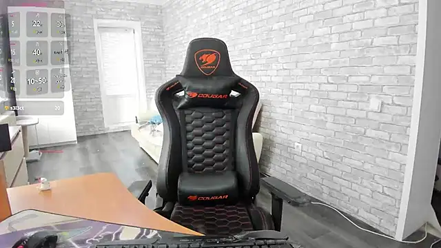 iliaskrislove online show from February 2025 07:53:02 AM