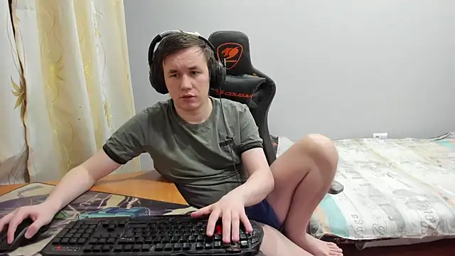 iliaskrislove online show from February 2026 02:53:01 AM