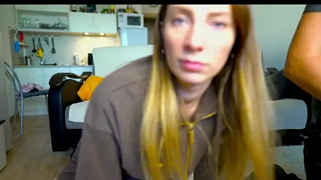 Snapshot of littlesweettifany chatting on September 2025 01:38:02 PM littlesweettifany online show from September 2025 01:38:02 PM