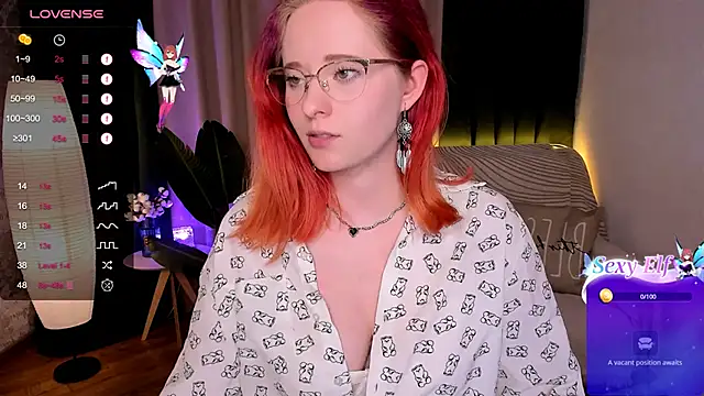 Snapshot of Aemilia_ chatting on December 2024 12:27:01 PM Aemilia online show from December 2024 12:27:01 PM