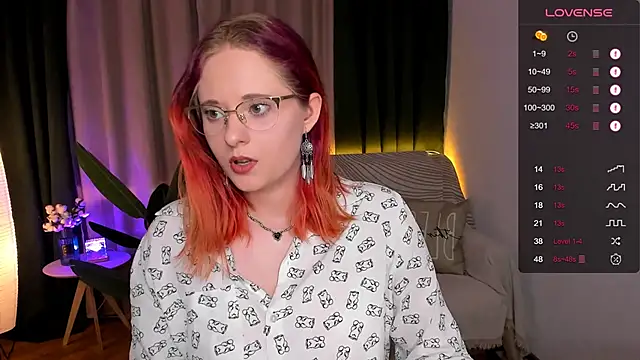 Snapshot of Aemilia_ chatting on December 2024 07:28:02 AM Aemilia online show from December 2024 07:28:02 AM