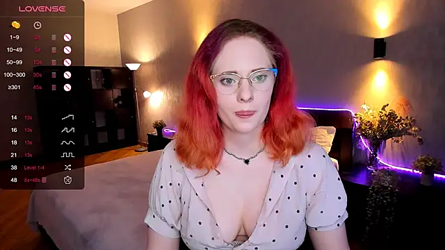 Snapshot of Aemilia_ chatting on December 2024 07:20:01 AM Aemilia online show from December 2024 07:20:01 AM