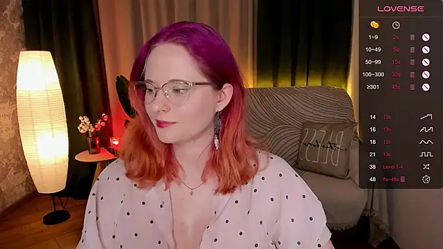 Snapshot of Aemilia_ chatting on January 2025 10:14:02 AM Aemilia online show from January 2025 10:14:02 AM