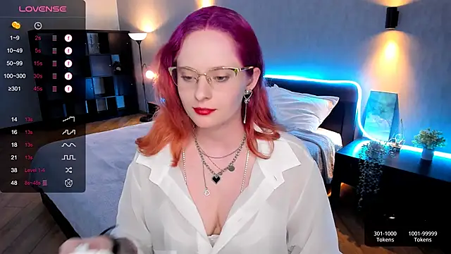 Snapshot of Aemilia_ chatting on January 2025 12:14:01 PM Aemilia online show from January 2025 12:14:01 PM