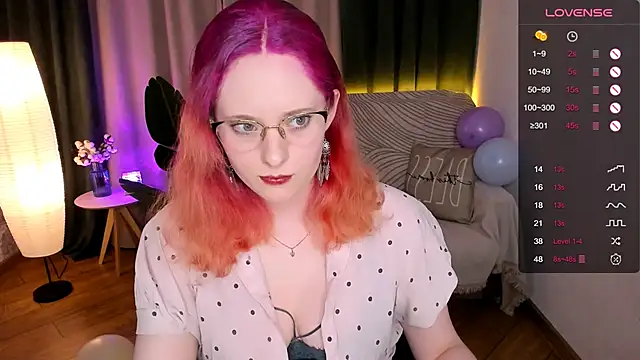 Snapshot of Aemilia_ chatting on January 2025 12:47:02 PM Aemilia online show from January 2025 12:47:02 PM