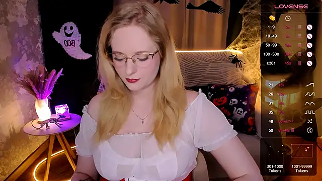 Snapshot of Aemilia_ chatting on November 2025 06:26:02 AM Aemilia online show from November 2025 06:26:02 AM