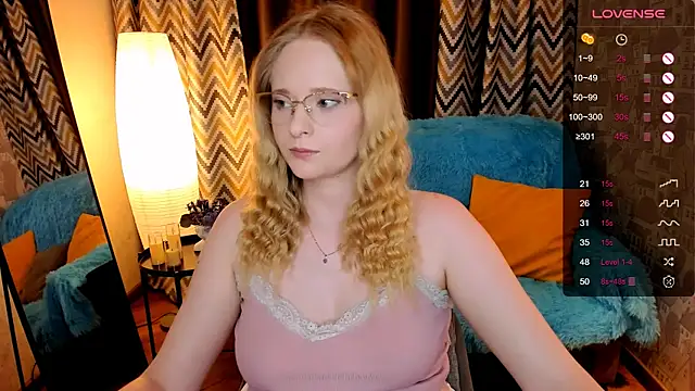 Snapshot of Aemilia_ chatting on November 2025 08:25:02 AM Aemilia online show from November 2025 08:25:02 AM