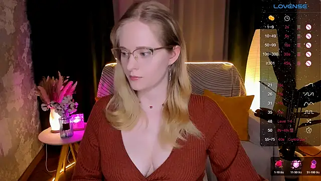 Aemilia  online show from March 2026 02:24:01 AM