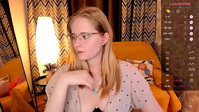 Aemilia  online show from May 2026 08:32:01 AM