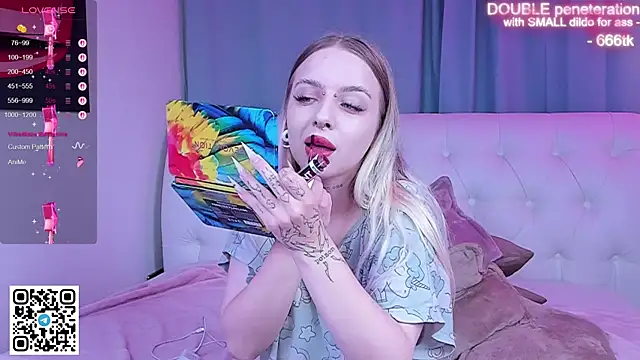 Snapshot of Alice_Halle chatting on November 2025 06:23:01 AM Alice Halle online show from November 2025 06:23:01 AM