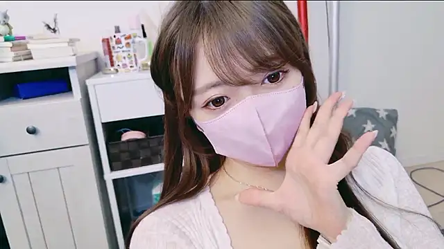 Snapshot of yuki-chi chatting on July 2026 03:05:01 PM yuki-chi online show from July 2026 03:05:01 PM