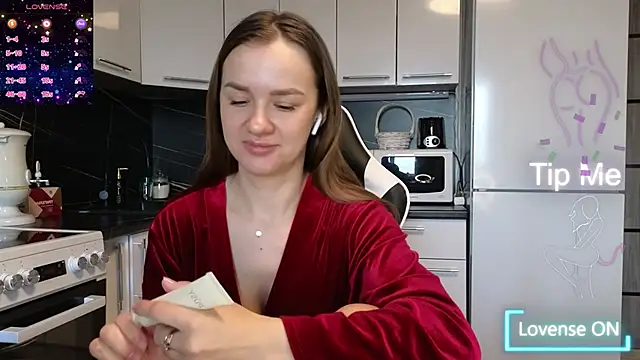 Snapshot of Strip-Lady chatting on March 2025 01:13:01 AM Strip-Lady online show from March 2025 01:13:01 AM