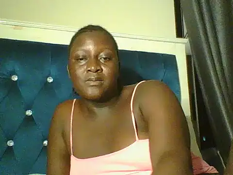 Snapshot of Heavy_ass chatting on March 2026 09:48:01 PM Heavy ass online show from March 2026 09:48:01 PM