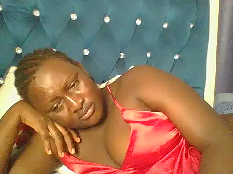Snapshot of Heavy_ass chatting on April 2026 10:05:01 AM Heavy ass online show from April 2026 10:05:01 AM