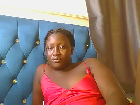 Snapshot of Heavy_ass chatting on April 2026 07:45:01 AM Heavy ass online show from April 2026 07:45:01 AM