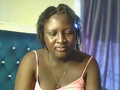 Snapshot of Heavy_ass chatting on April 2026 05:10:02 AM Heavy ass online show from April 2026 05:10:02 AM