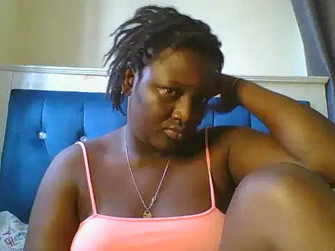 Snapshot of Heavy_ass chatting on April 2026 05:12:02 AM Heavy ass online show from April 2026 05:12:02 AM