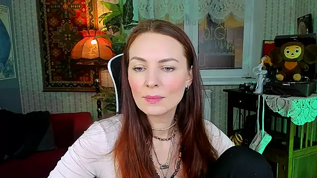 Snapshot of VandaRossi chatting on January 2025 02:18:01 PM VandaRossi online show from January 2025 02:18:01 PM