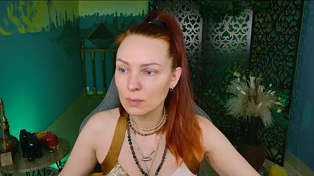 Snapshot of VandaRossi chatting on January 2025 05:05:01 AM VandaRossi online show from January 2025 05:05:01 AM