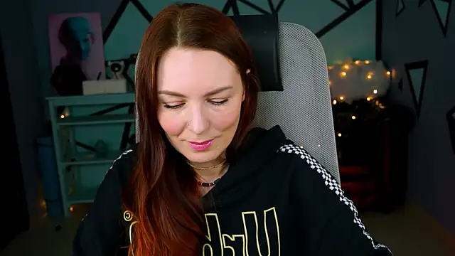 Snapshot of VandaRossi chatting on January 2025 08:46:02 AM VandaRossi online show from January 2025 08:46:02 AM