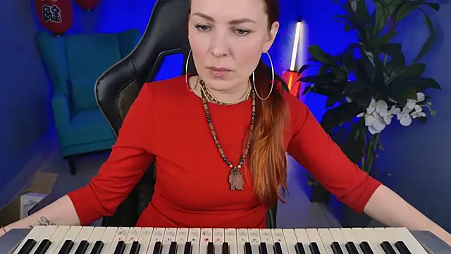 Snapshot of VandaRossi chatting on January 2025 11:10:01 AM VandaRossi online show from January 2025 11:10:01 AM