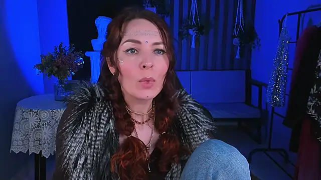 Snapshot of VandaRossi chatting on January 2025 04:36:01 PM VandaRossi online show from January 2025 04:36:01 PM