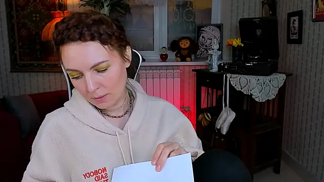 Snapshot of VandaRossi chatting on January 2025 03:43:01 PM VandaRossi online show from January 2025 03:43:01 PM