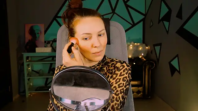 Snapshot of VandaRossi chatting on January 2025 09:15:01 AM VandaRossi online show from January 2025 09:15:01 AM