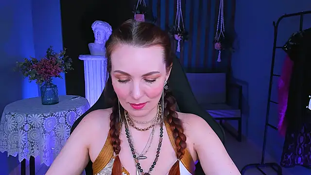 Snapshot of VandaRossi chatting on February 2025 08:11:02 AM VandaRossi online show from February 2025 08:11:02 AM