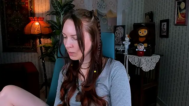 Snapshot of VandaRossi chatting on February 2025 12:21:02 PM VandaRossi online show from February 2025 12:21:02 PM