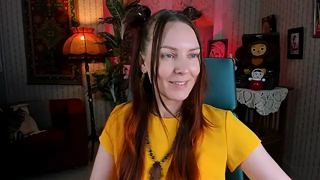 Snapshot of VandaRossi chatting on February 2025 02:43:02 PM VandaRossi online show from February 2025 02:43:02 PM